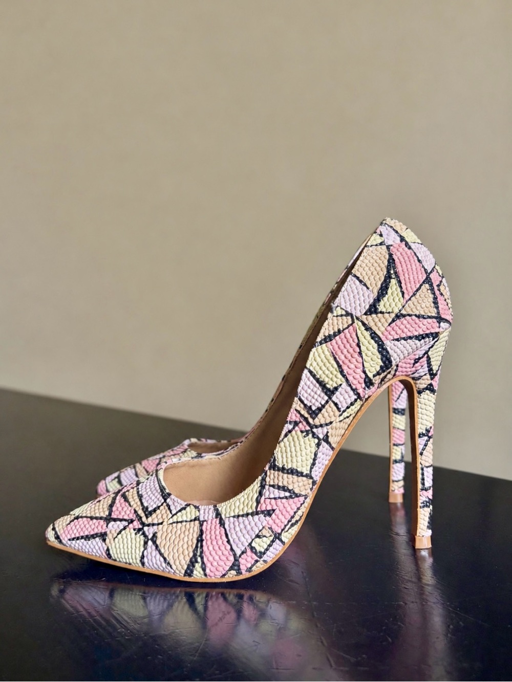 Shoe Republic LA Textured Geometric Stilettos, SZ 8, EUC!